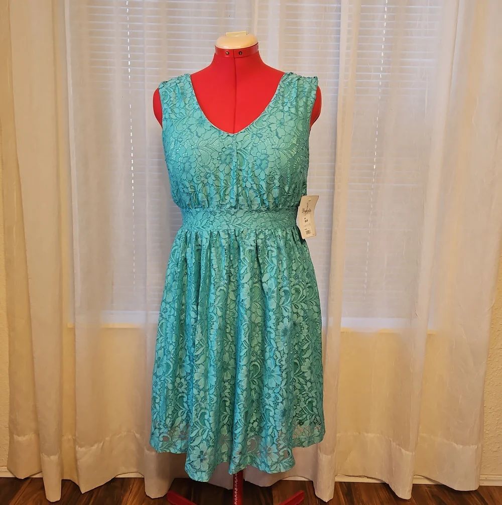 Wrangler Turquoise Lace Midi Dress